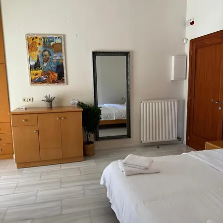 Chrysa Apartment *